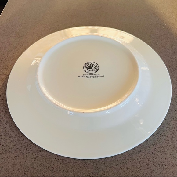 Vintage 90s World Bazaars Holly Berry Ivory White 2 Holiday Dinner Plates - Picture 5 of 15